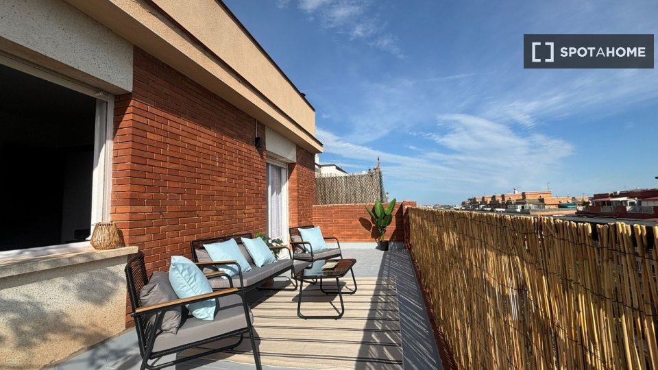 Double room Barcelona, 8 beds, 220m² — photo 15