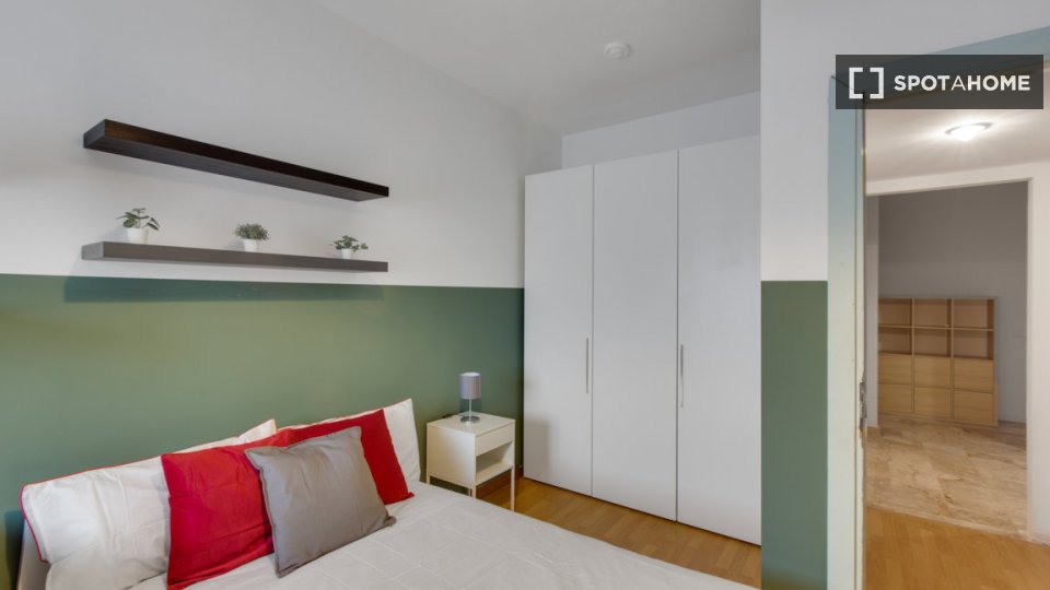 Double room Milan, 5 beds, 150m² — photo 18