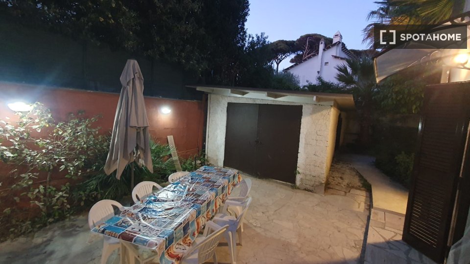 Apartment Rome, 3 beds — photo 16