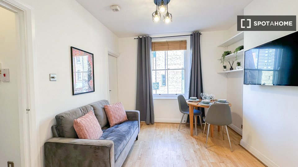 Apartment mono London — photo 18