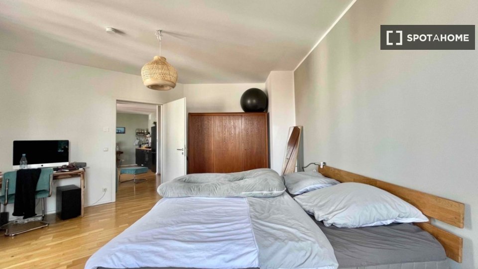Apartment mono Berlin, 85m² — photo 1