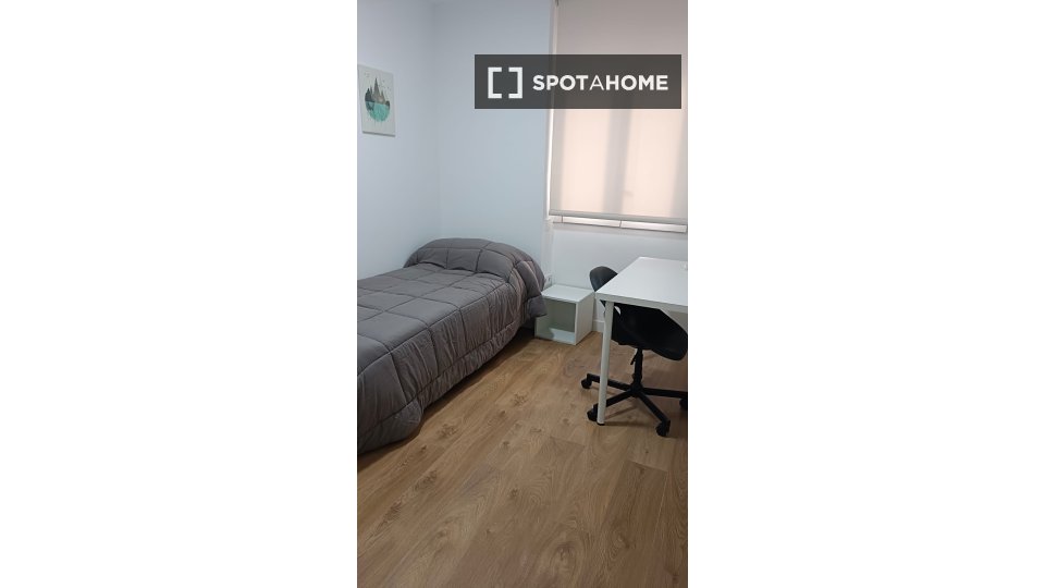 Double room Zaragoza, 8 beds — photo 6