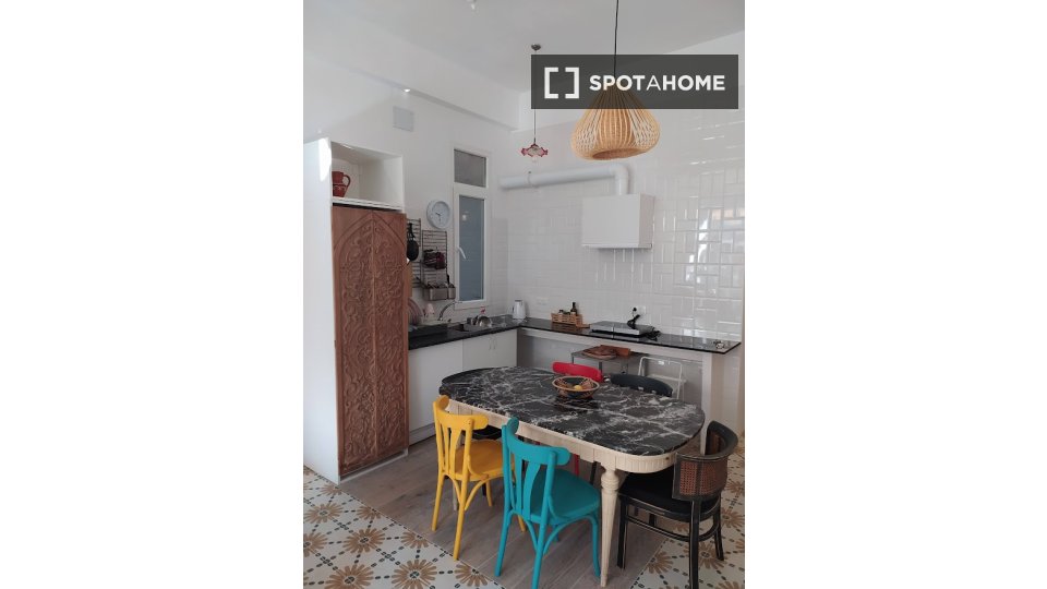 Apartment Valencia, 2 beds, 140m² — photo 6