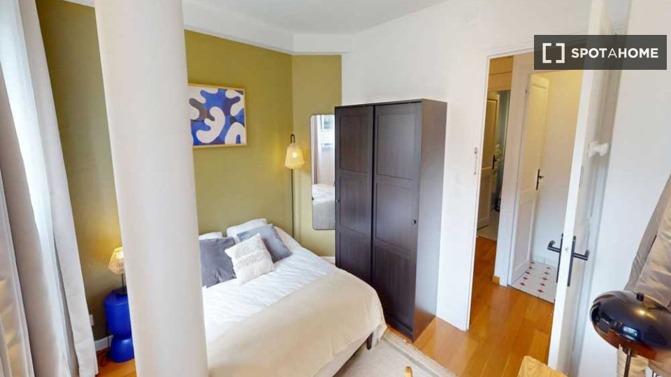 Double room Paris, 7 beds, 150m² — photo 15