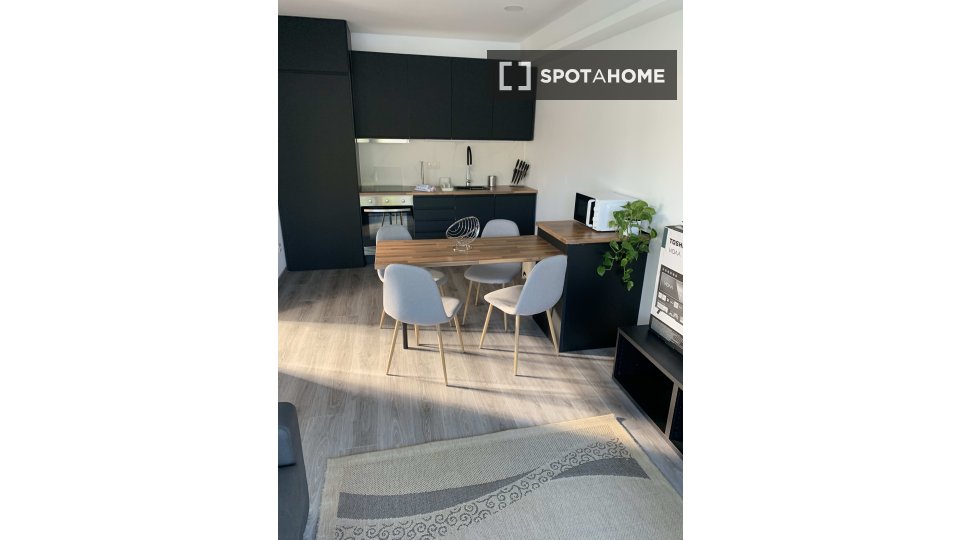 Apartment Porto, 2 beds, 60m² — photo 1