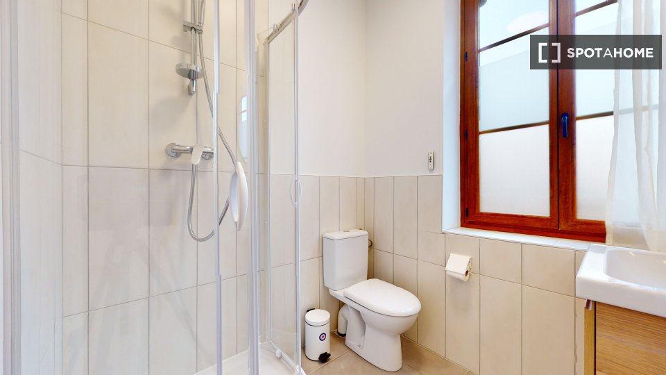 Double room Lyon, 38 beds — photo 17