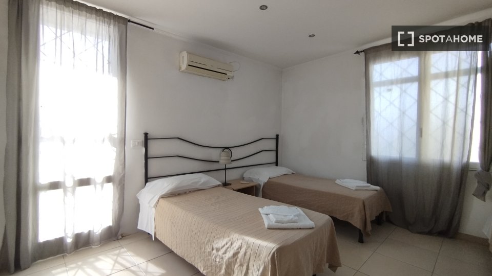 Apartment mono Rome, 45m² — photo 3