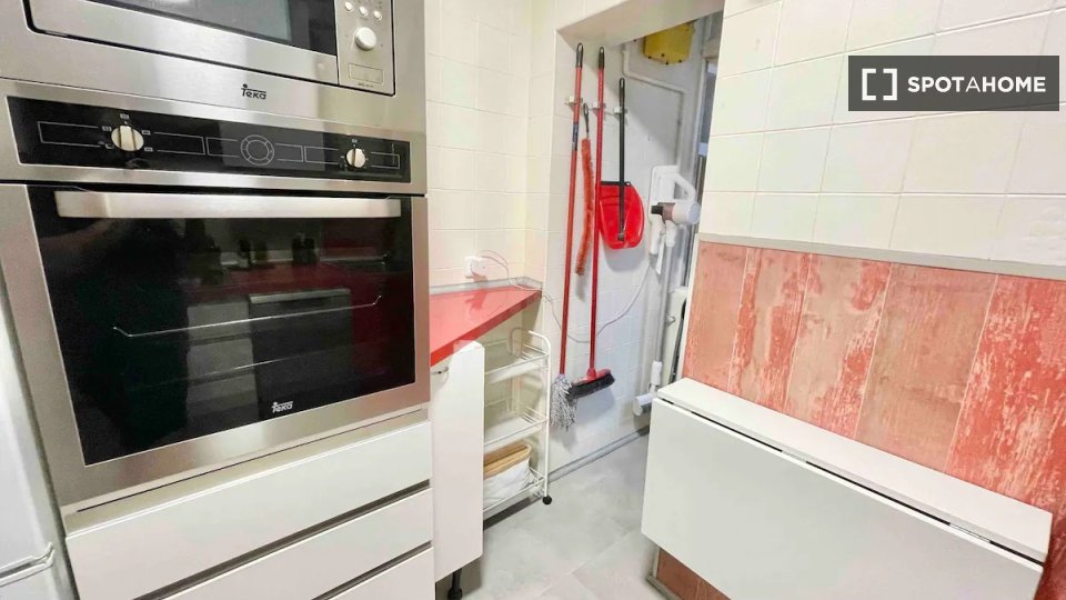 Apartment Madrid, 2 beds, 65m² — photo 19