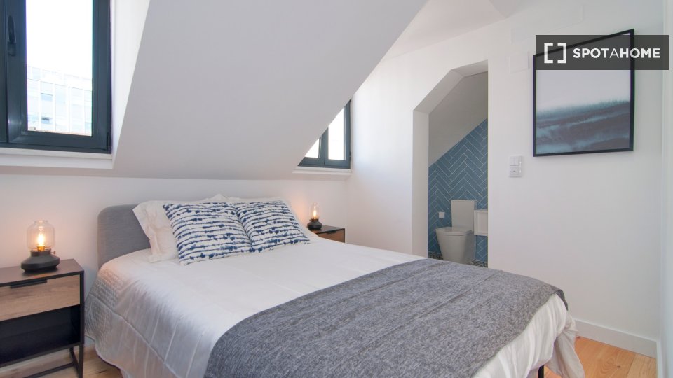 Apartment Lisbon, 1 bed — photo 5