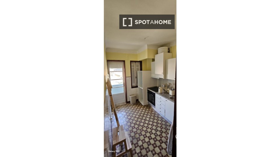 Double room Porto, 5 beds, 120m² — photo 2
