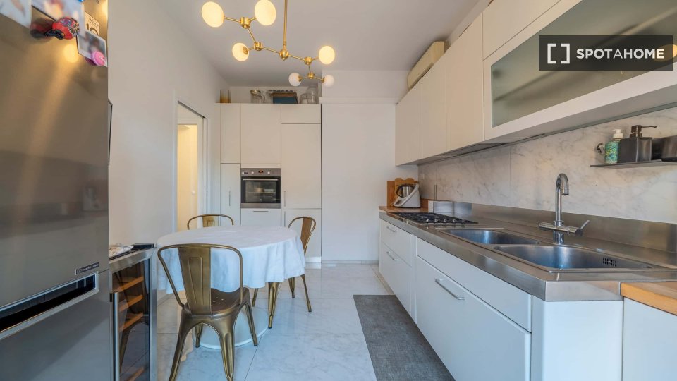 Apartment Milan, 1 bed, 200m² — photo 7