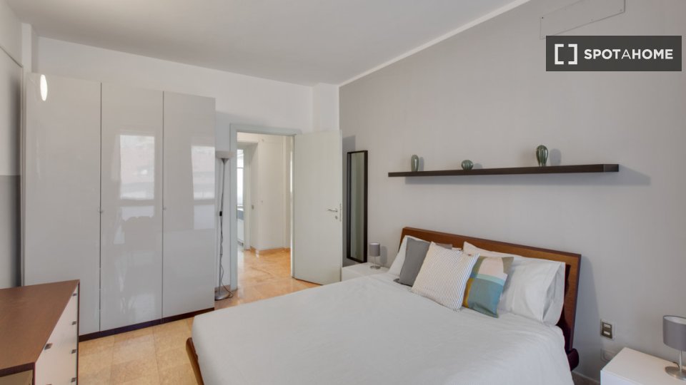 Double room Milan, 5 beds, 150m² — photo 2