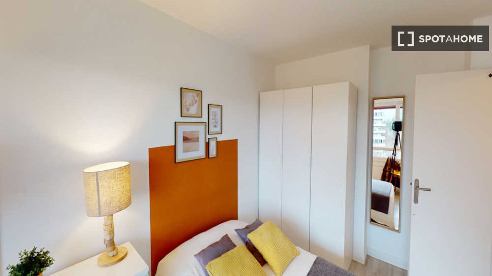 Double room Paris, 4 beds, 90m² — photo 9