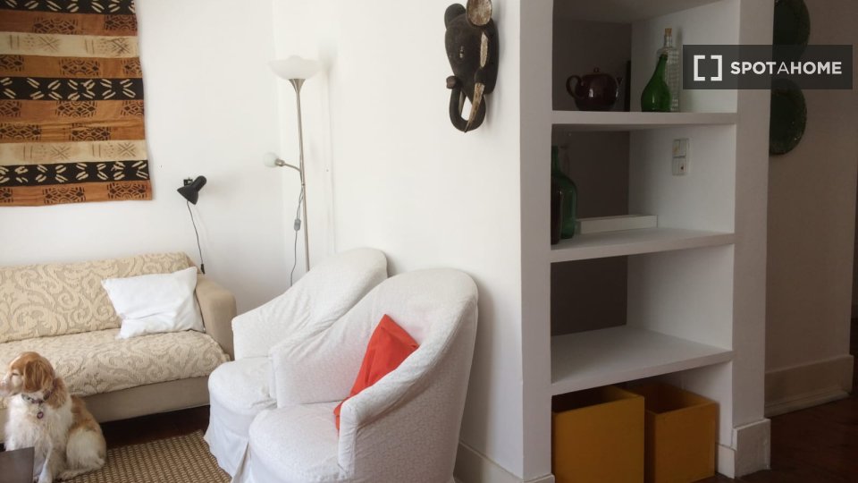 Apartment Lisbon, 1 bed, 95m² — photo 12
