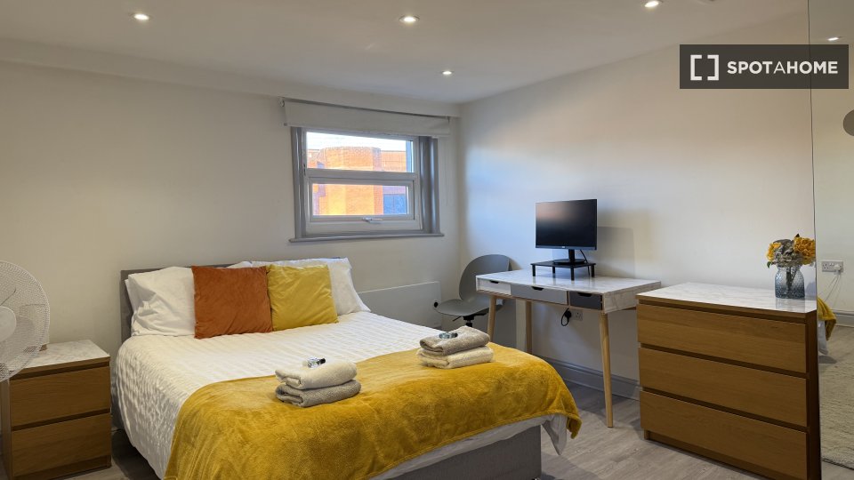 Apartment London, 2 beds, 80m² — photo 5