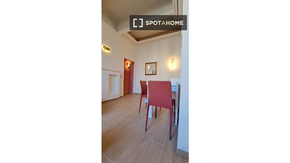 Apartment Florence, 1 bed, 50m² — photo 2