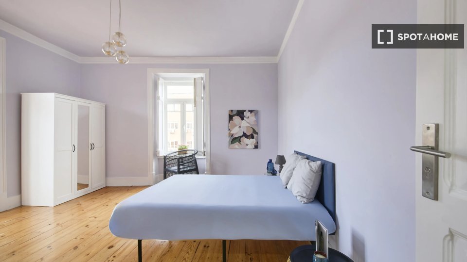 Double room Lisbon, 8 beds — photo 1