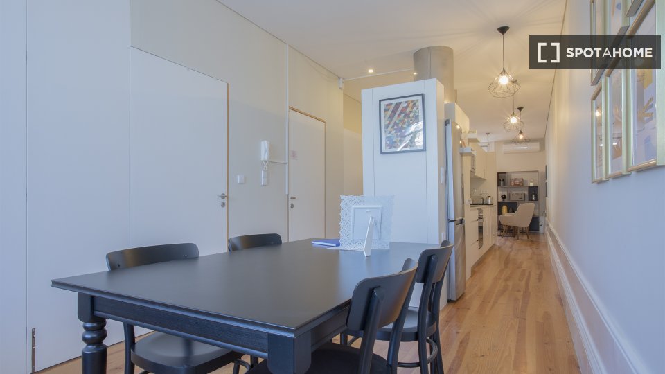 Apartment Porto, 2 beds, 110m² — photo 16