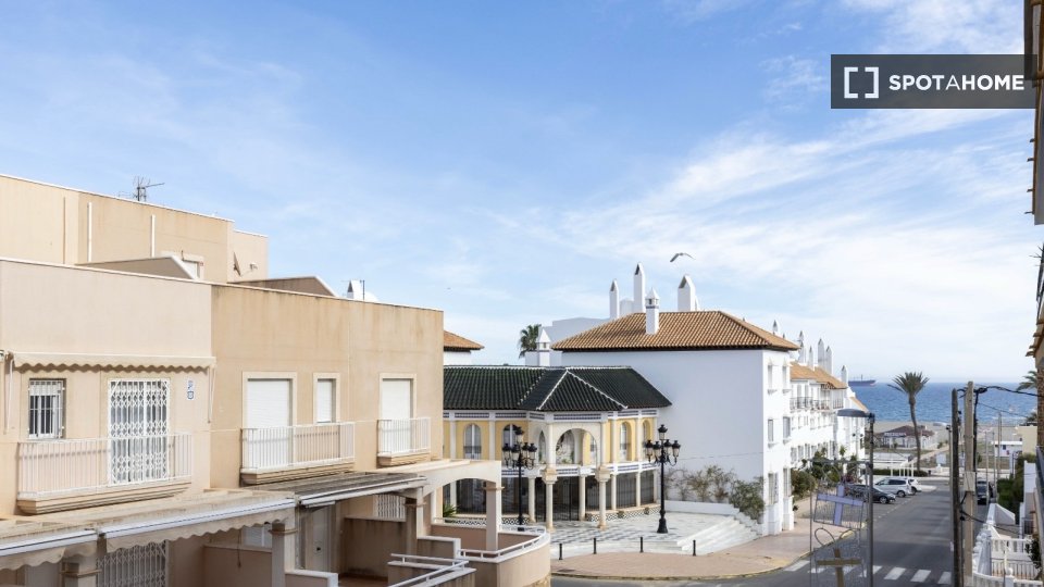 Apartment Almeria, 2 beds, 80m² — photo 4