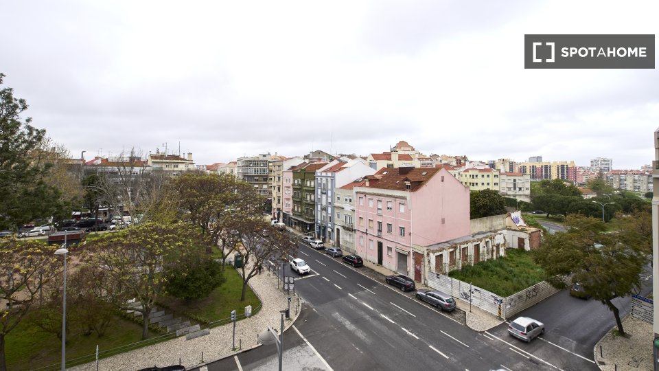 Double room Lisbon, 9 beds — photo 4