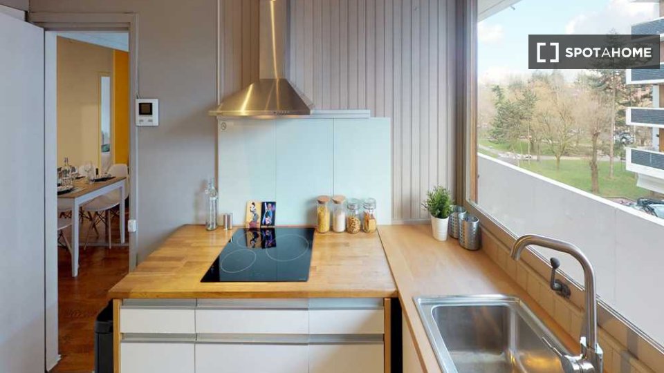 Double room Lille, 4 beds, 80m² — photo 1