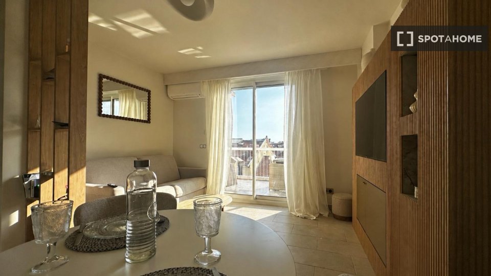 Apartment Nice, 1 bed, 31m² — photo 5