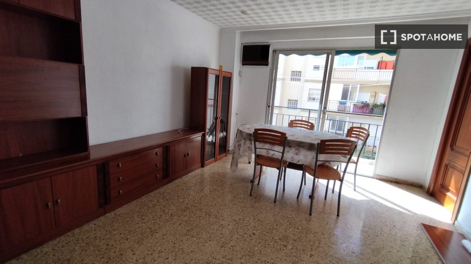 Chambre double Valence, 4 chambres — photo 19