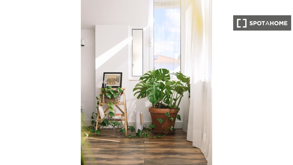 Apartment Lisbon, 1 bed, 80m² — photo 36