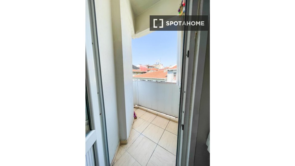 Double room Istanbul, 4 beds — photo 14
