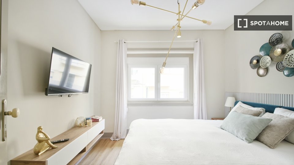 Apartment Lisbon, 1 bed — photo 12