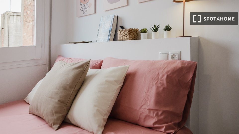 Double room Barcelona, 8 beds, 220m² — photo 34