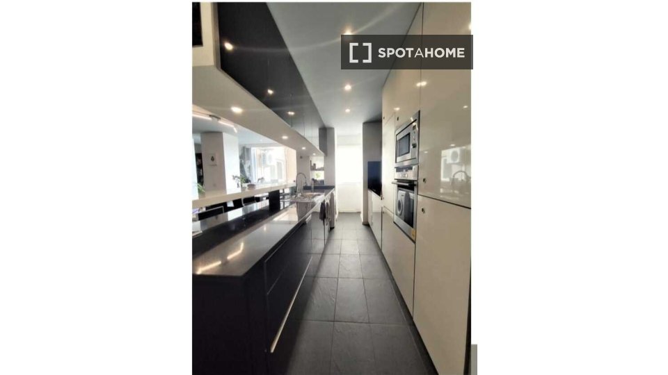 Apartment Porto, 2 beds, 120m² — photo 3