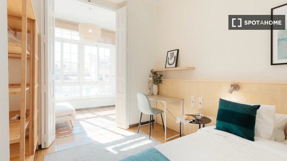 Double room Valencia, 8 beds — photo 1
