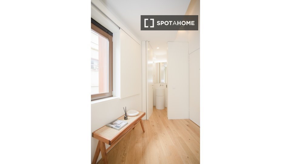 Apartment Porto, 1 bed, 60m² — photo 2