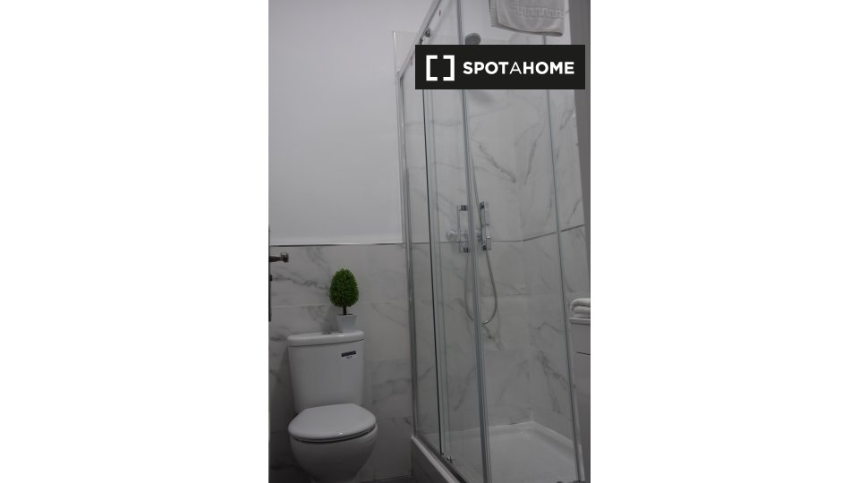 Apartment mono Madrid, 27m² — photo 3