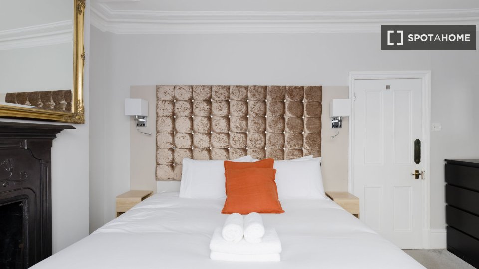Apartment London, 2 beds — photo 11