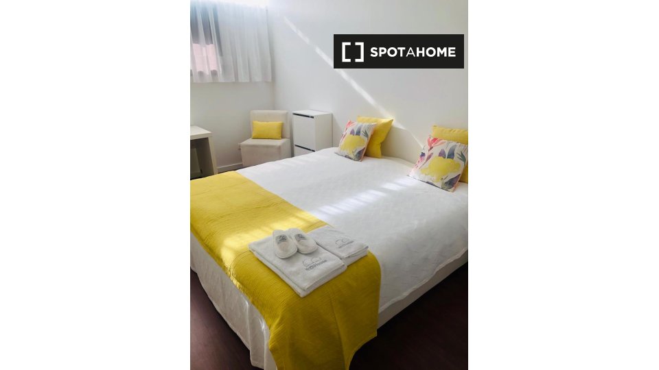 Double room Porto, 11 beds — photo 1