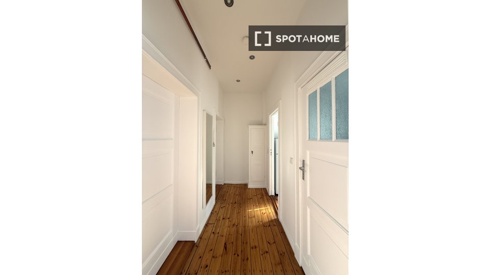 Apartment Berlin, 2 beds, 51m² — photo 9