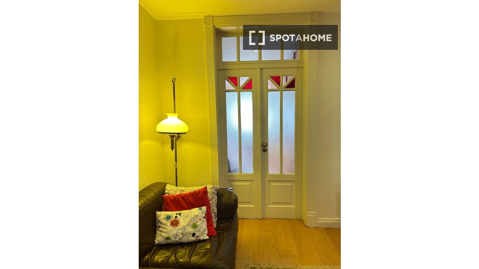Apartment Lisbon, 3 beds — photo 14
