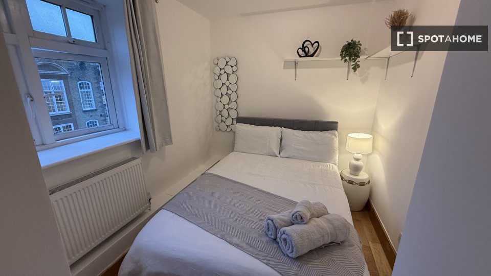 Apartment London, 2 beds — photo 2
