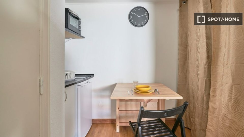 Apartment mono Lisbon — photo 4
