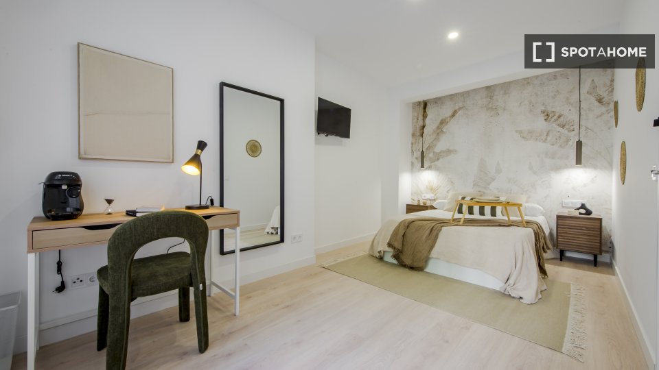 Camera doppia Madrid, 4 camere — foto 3