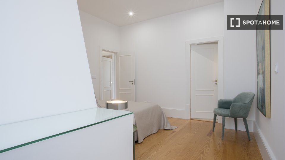 Apartment Porto, 2 beds, 110m² — photo 15