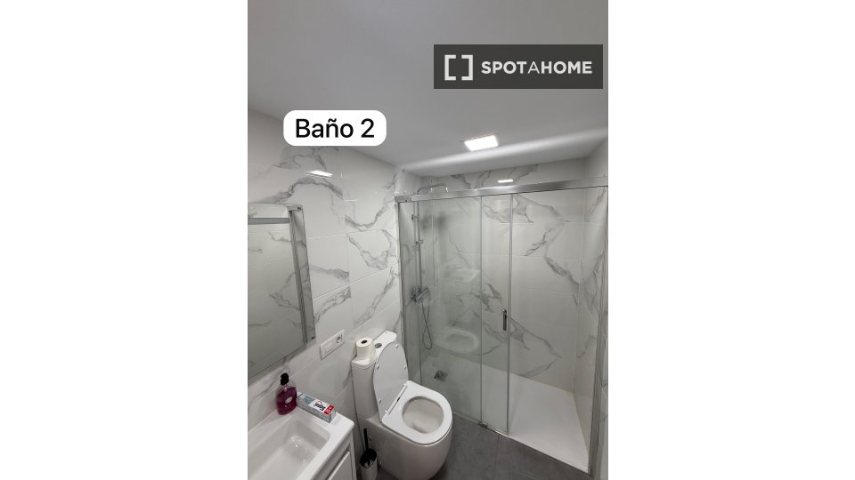 Double room Santa_Cruz_De_Tenerife, 4 beds, 130m² — photo 17