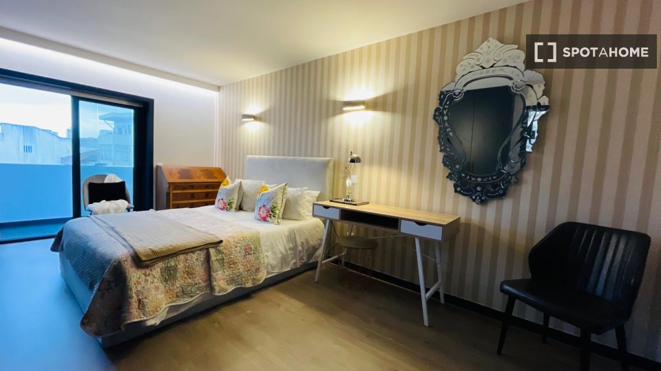 Double room Porto, 4 beds — photo 39