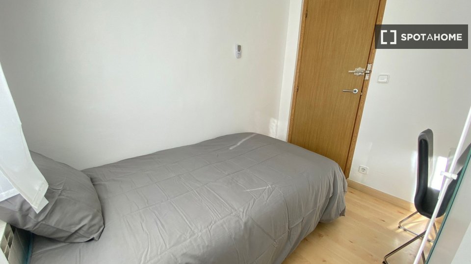Double room Madrid, 4 beds — photo 6