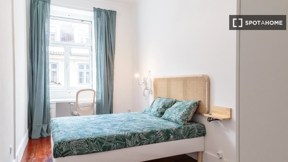 Double room Lisbon, 10 beds — photo 1