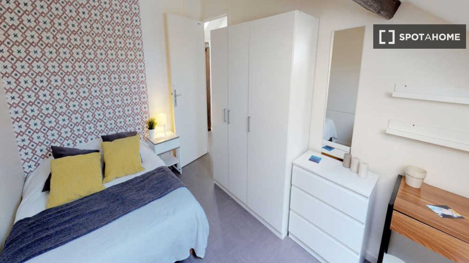 Double room Lyon, 4 beds, 90m² — photo 10