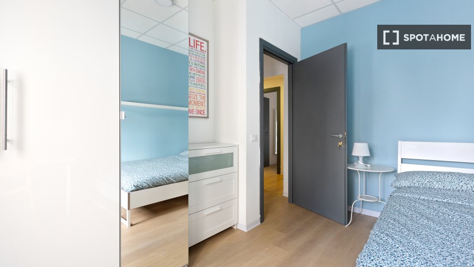 Double room Milan, 8 beds, 176m² — photo 11