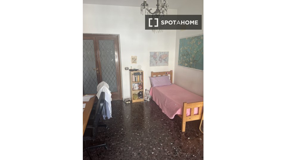 Double room Rome, 9 beds — photo 5